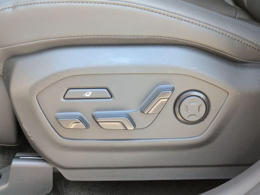 2026 Hyundai Santa Fe Calligraphy - Photo 16