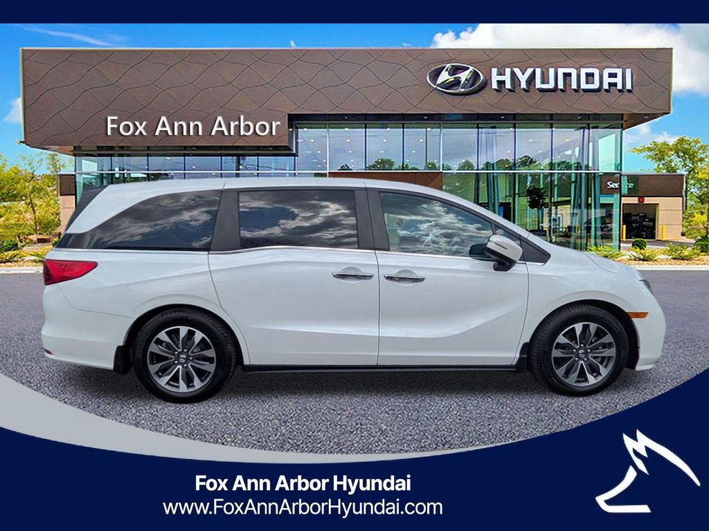 2023 Honda Odyssey EX-L - Photo 6
