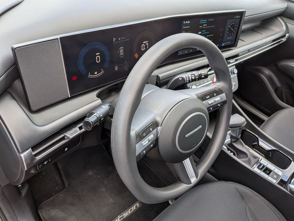 2026 Hyundai Tucson SE - Photo 11