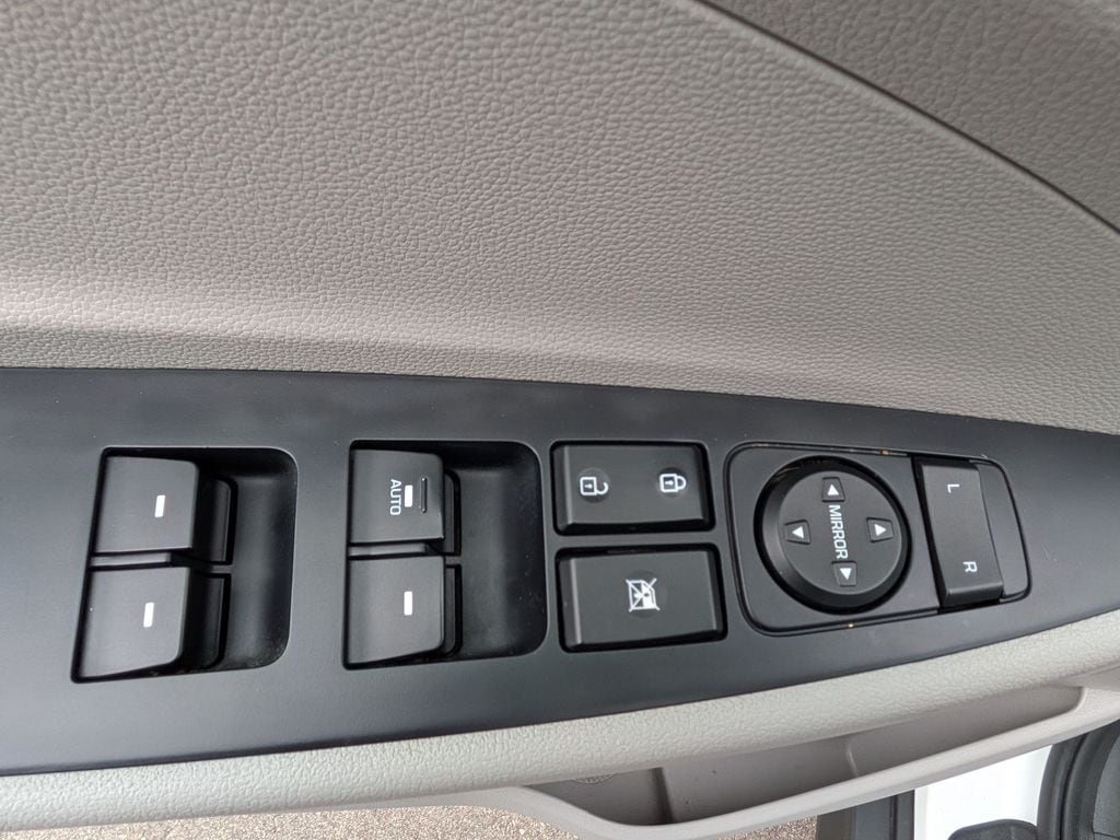 2021 Hyundai Tucson Value - Photo 14