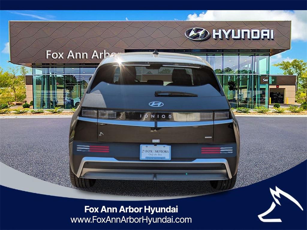 New 2025 Hyundai IONIQ 5 SE SUV