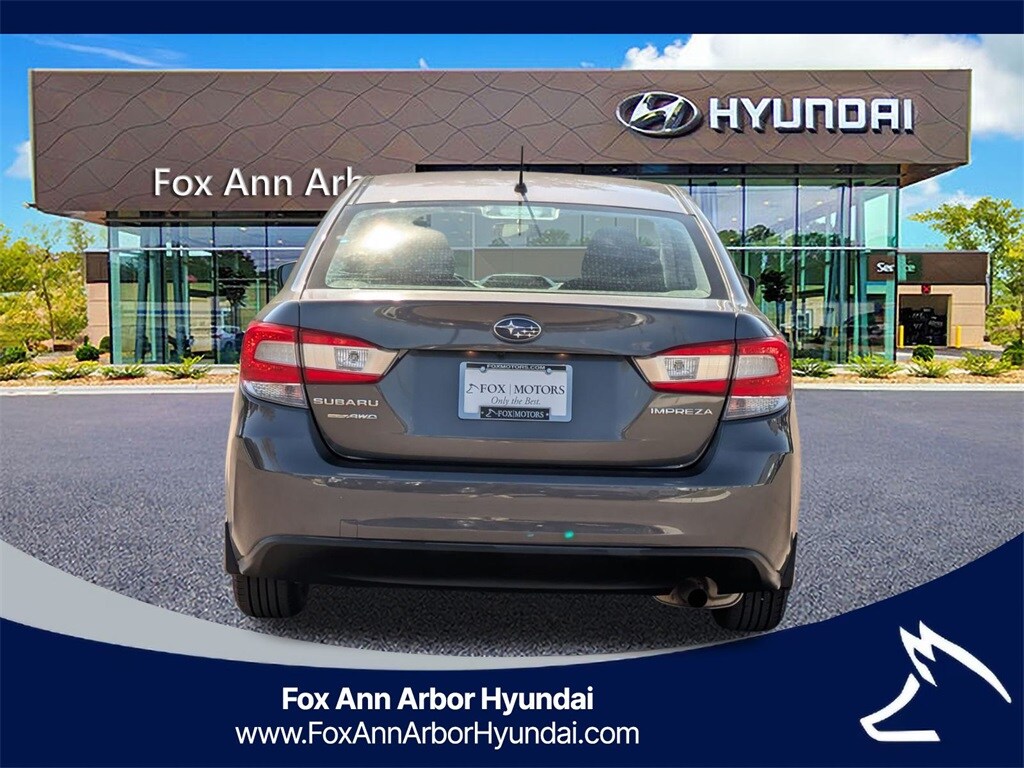 2018 Subaru Impreza 2.0i photo 3