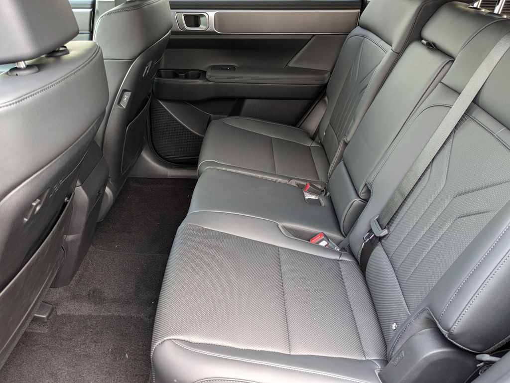 2025 Hyundai Santa Fe SEL - Photo 12