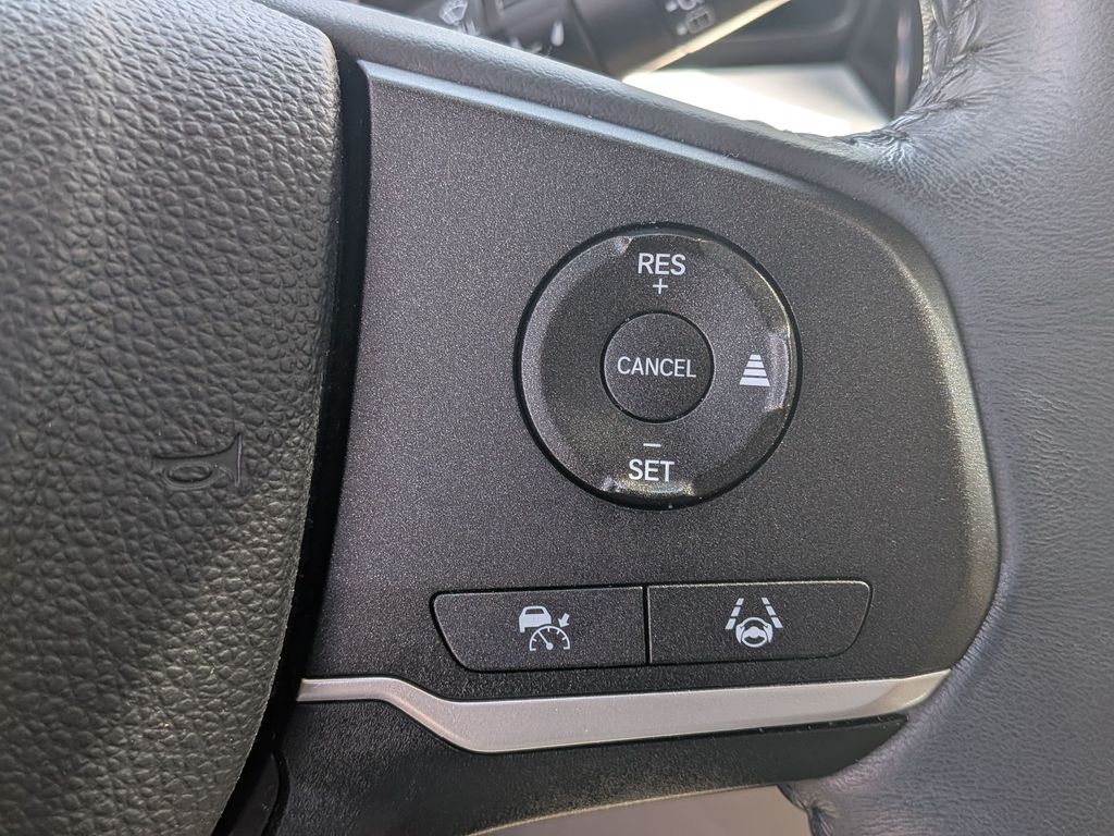 2023 Honda Odyssey EX-L - Photo 18