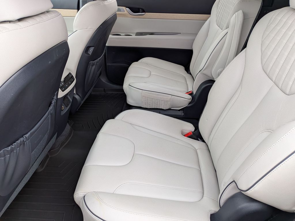 2023 Hyundai Palisade Limited - Photo 28