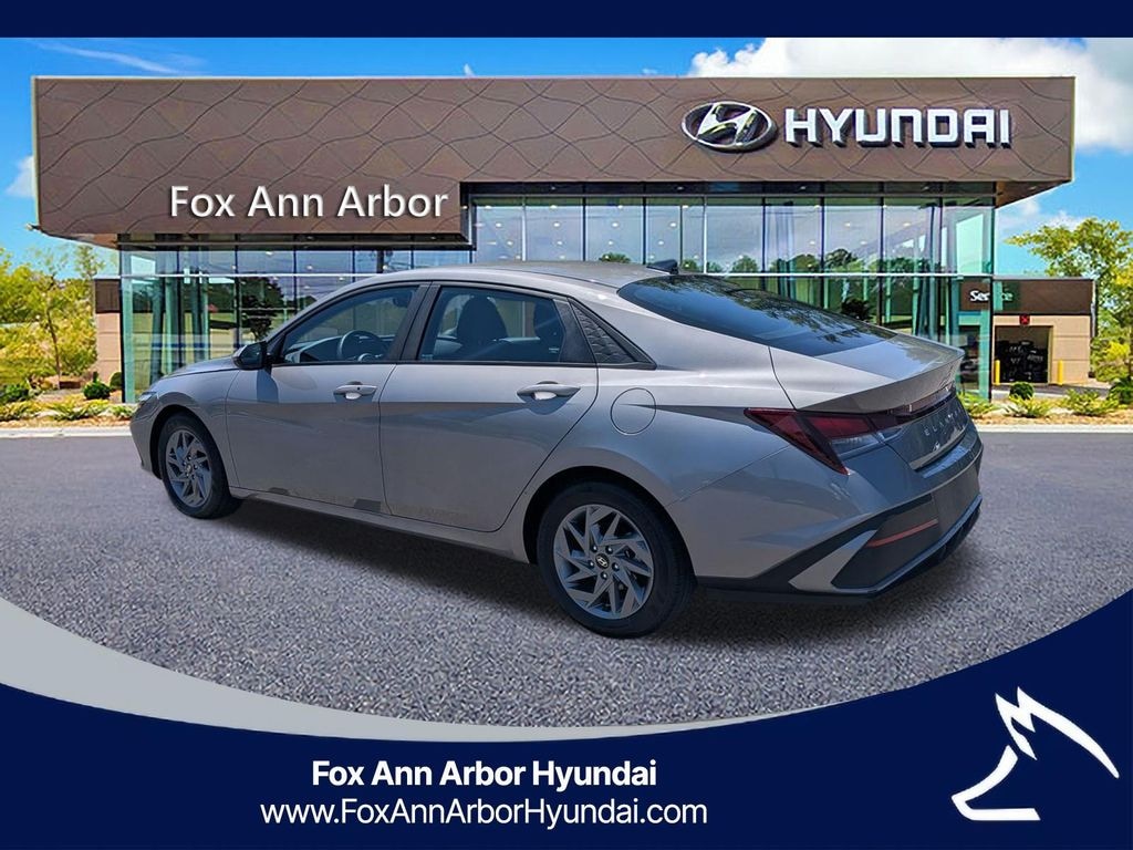 Used 2024 Hyundai Elantra SEL Sedan
