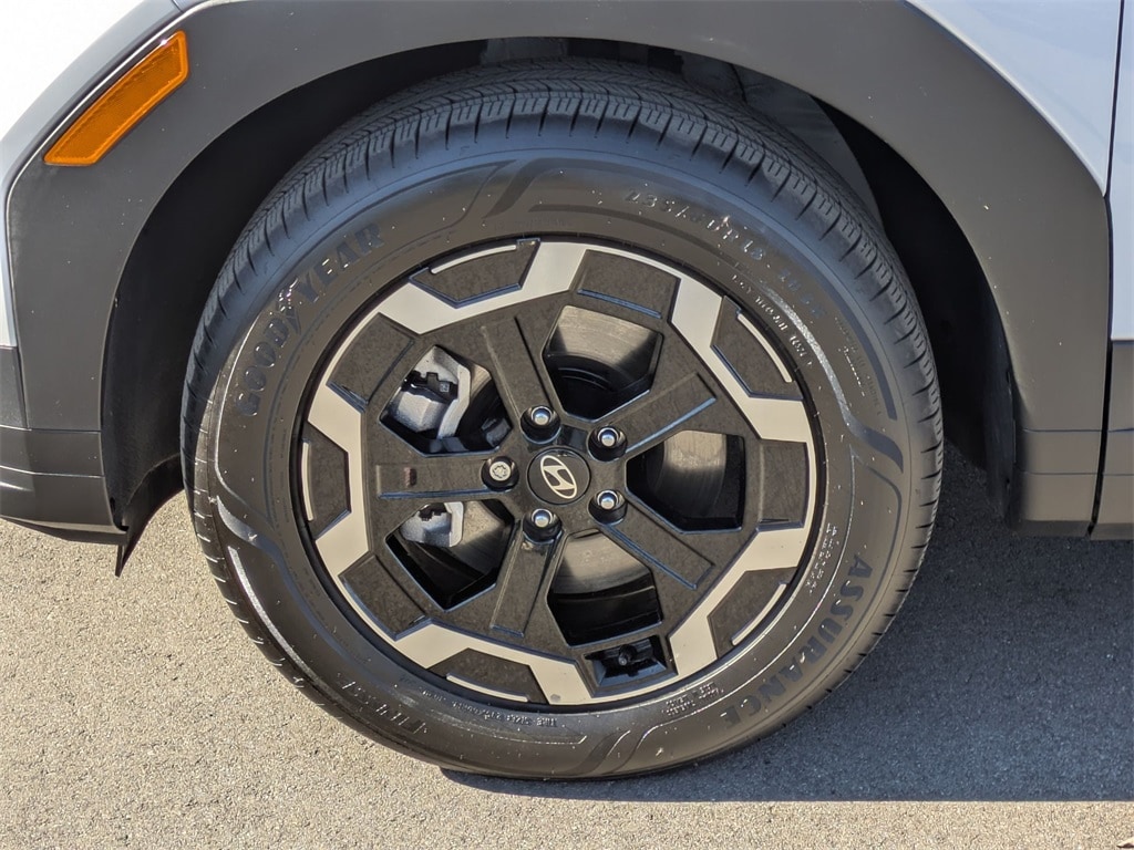 2025 Hyundai Santa Fe SE - Photo 10
