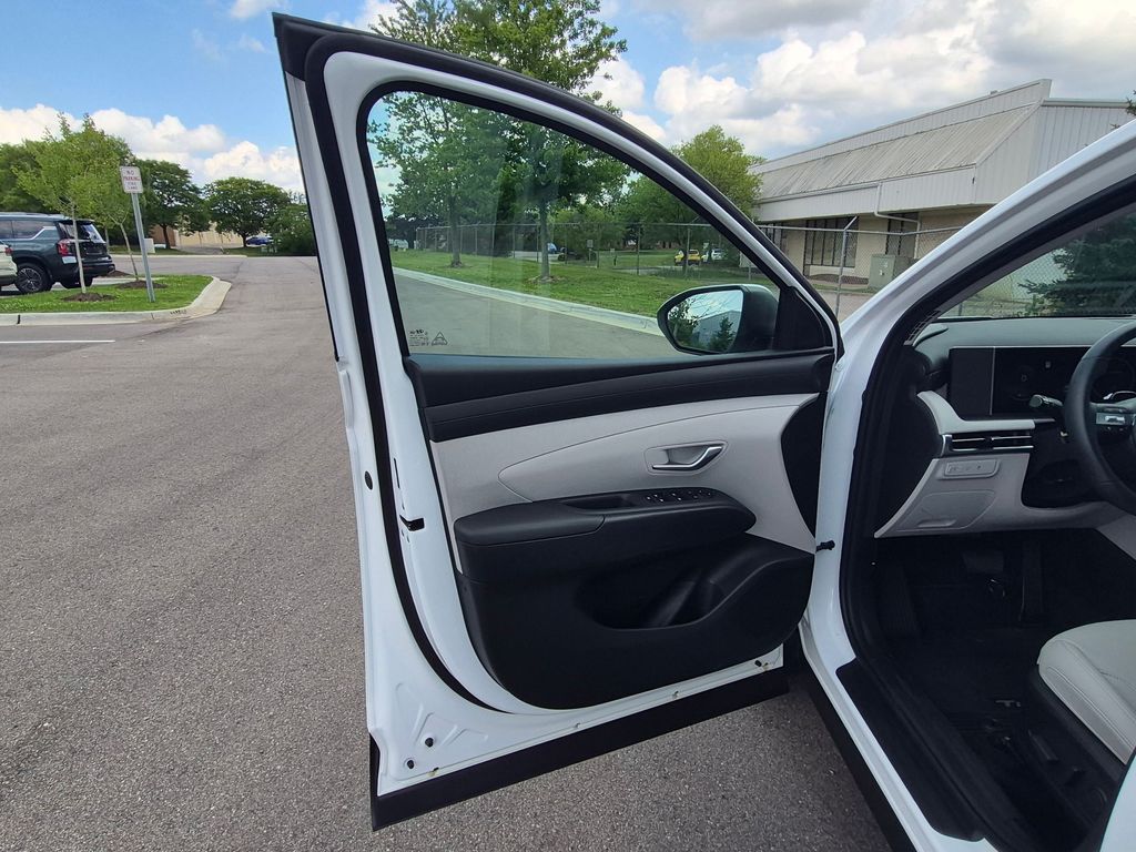 2026 Hyundai Tucson SEL Premium - Photo 14