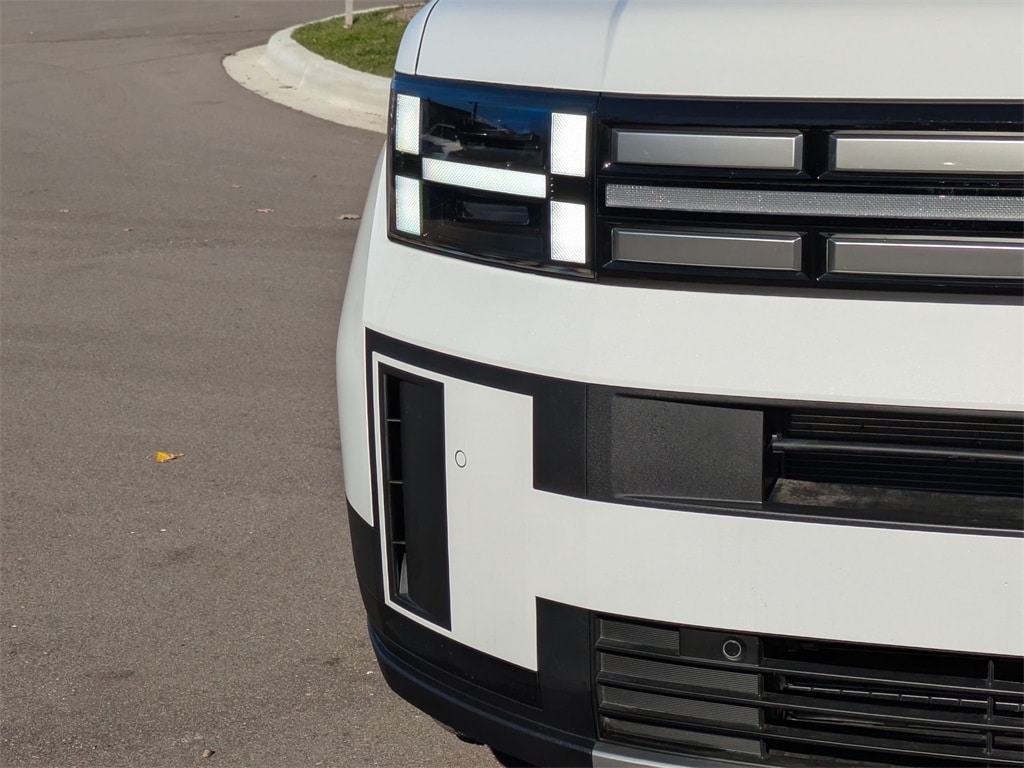 2025 Hyundai Santa Fe SE - Photo 9