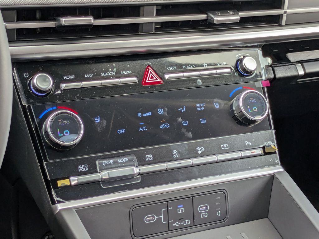 2025 Hyundai Santa Fe SEL - Photo 24