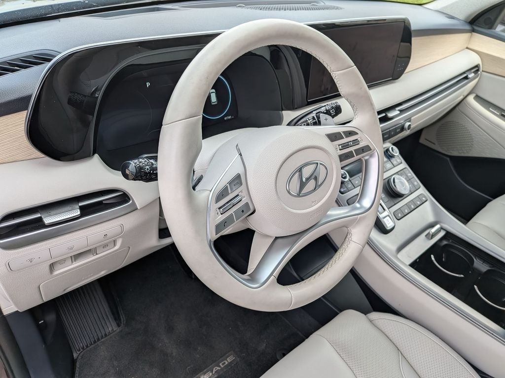 2023 Hyundai Palisade Limited - Photo 11
