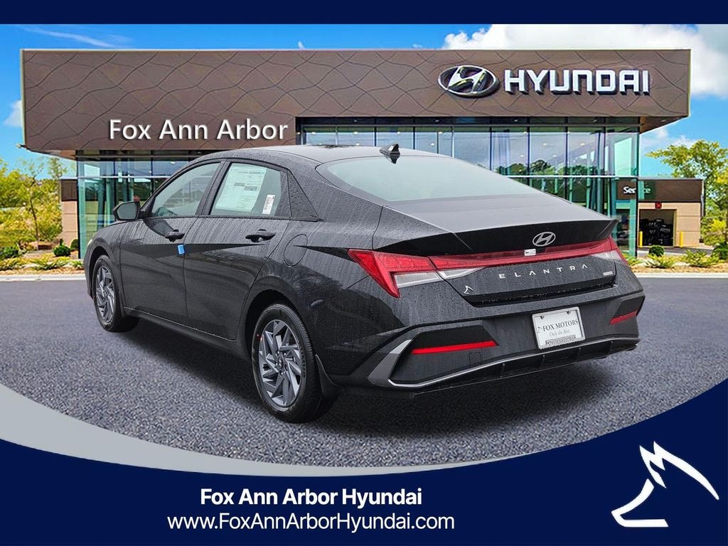 Used 2026 Hyundai Elantra Hybrid Blue Sedan