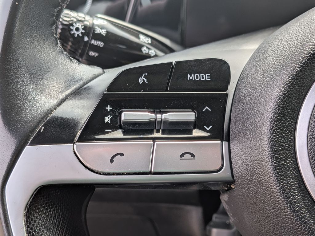 2021 Hyundai Elantra SEL - Photo 15