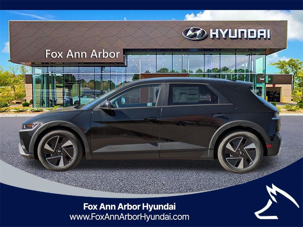 New 2025 Hyundai IONIQ 5 SE SUV