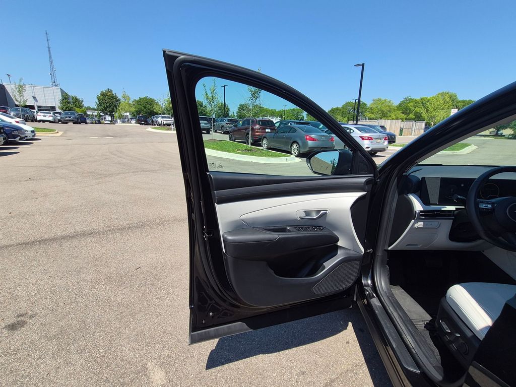 2026 Hyundai Tucson SEL Premium - Photo 14