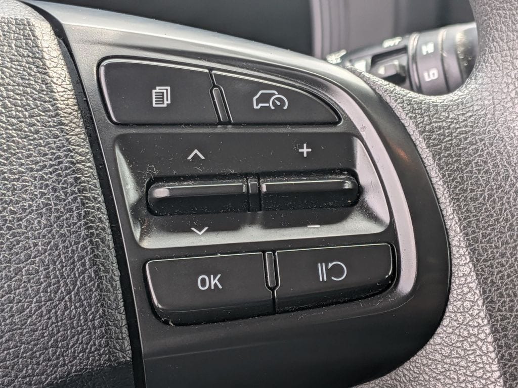 2024 Hyundai Venue SE - Photo 17