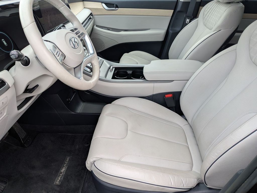 2023 Hyundai Palisade Limited - Photo 12