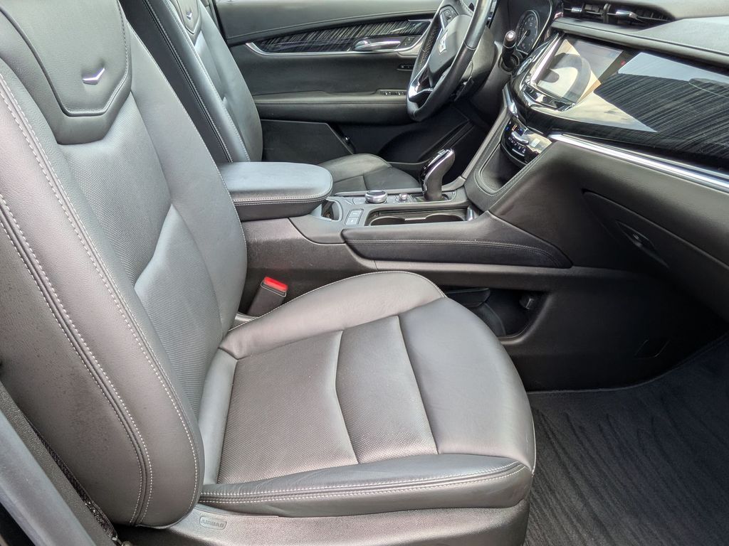 2023 Cadillac XT6 Premium Luxury - Photo 30