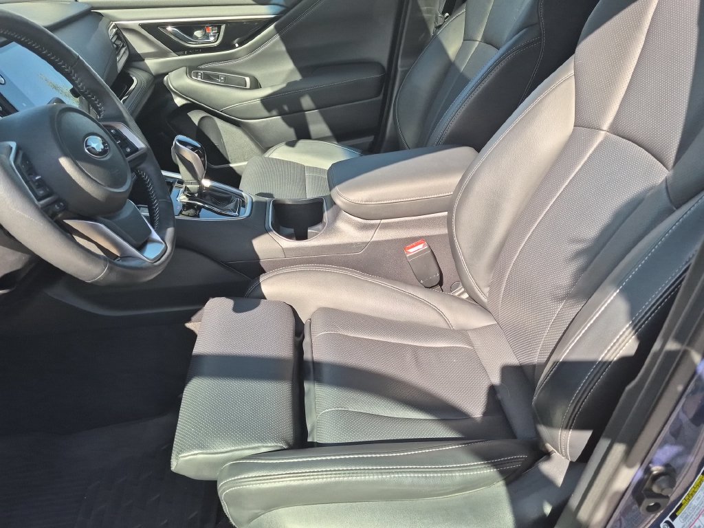 2020 Subaru Outback Limited - Photo 12