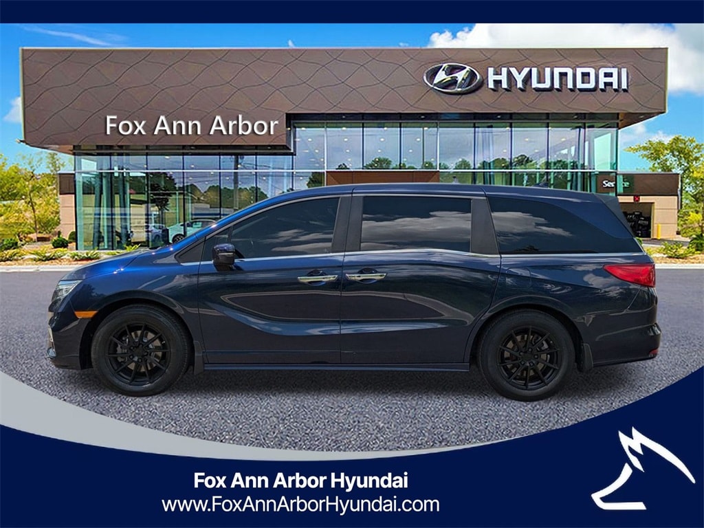 Used 2019 Honda Odyssey Touring with VIN 5FNRL6H8XKB062408 for sale in Ann Arbor, MI
