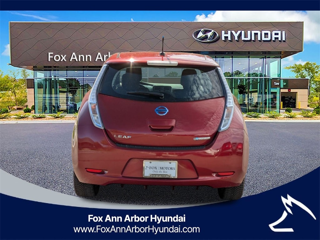 Used 2013 Nissan LEAF S Hatchback