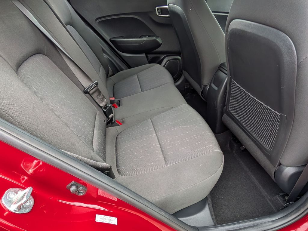 2024 Hyundai Venue SE - Photo 26
