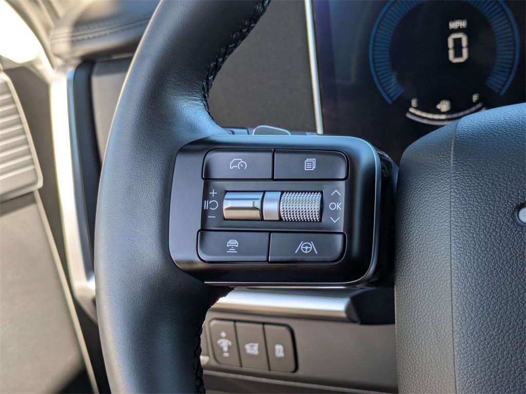 2025 Hyundai Santa Fe SE - Photo 18