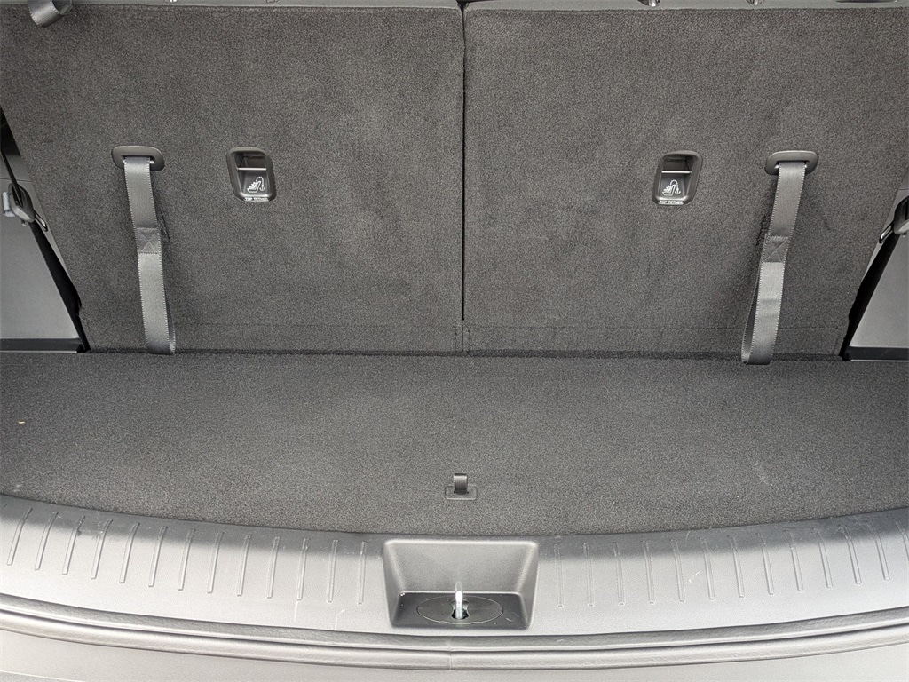 2025 Hyundai Santa Fe SE - Photo 13