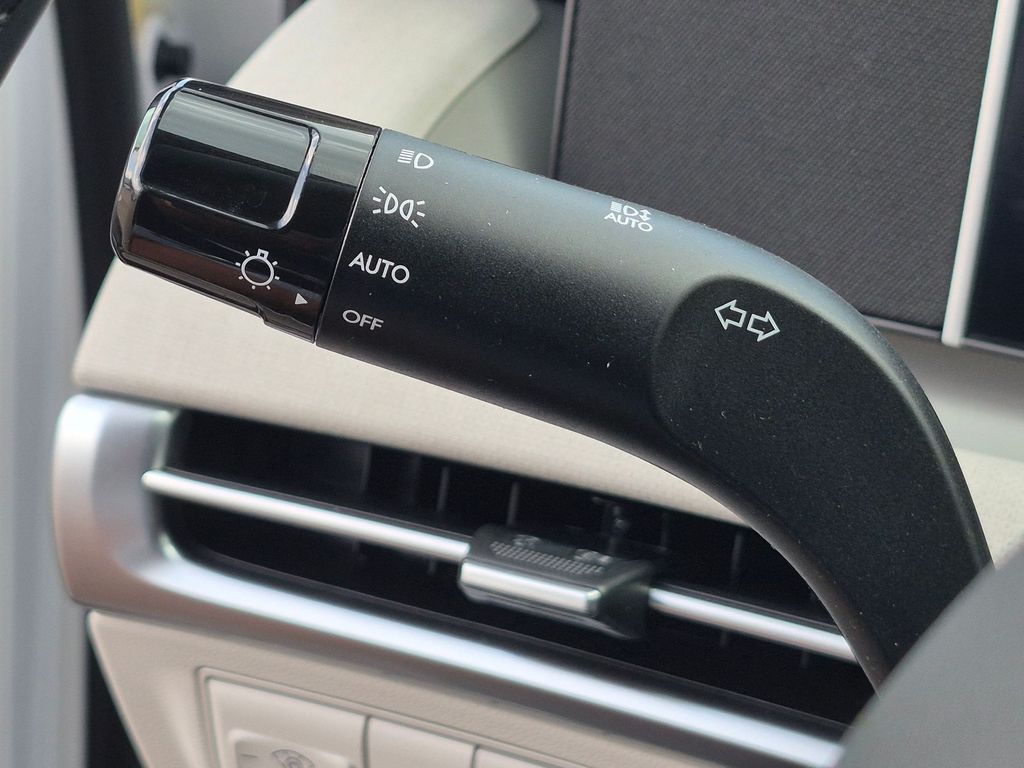 2026 Hyundai Tucson SEL Premium - Photo 18
