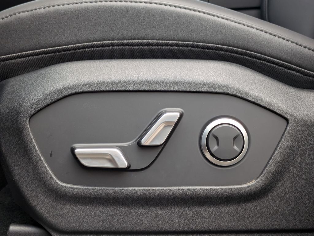 2025 Hyundai Santa Fe SEL - Photo 15
