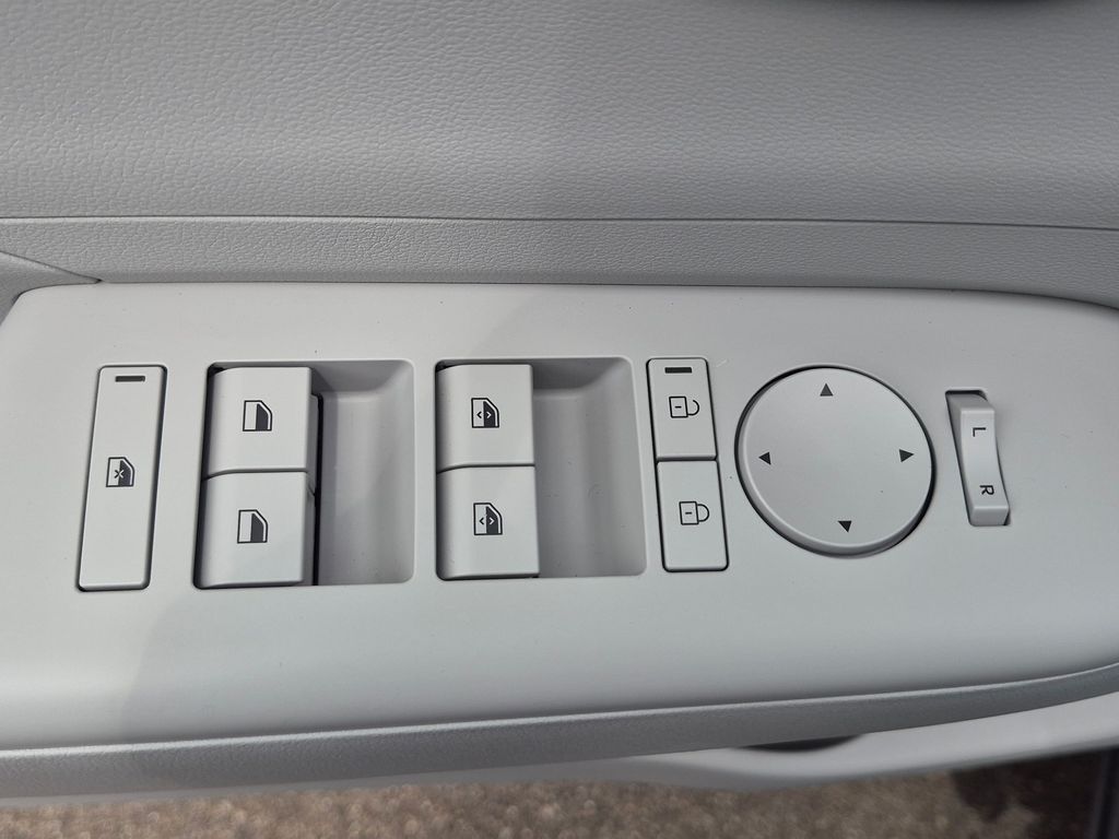 2026 Hyundai Kona SEL Sport - Photo 14