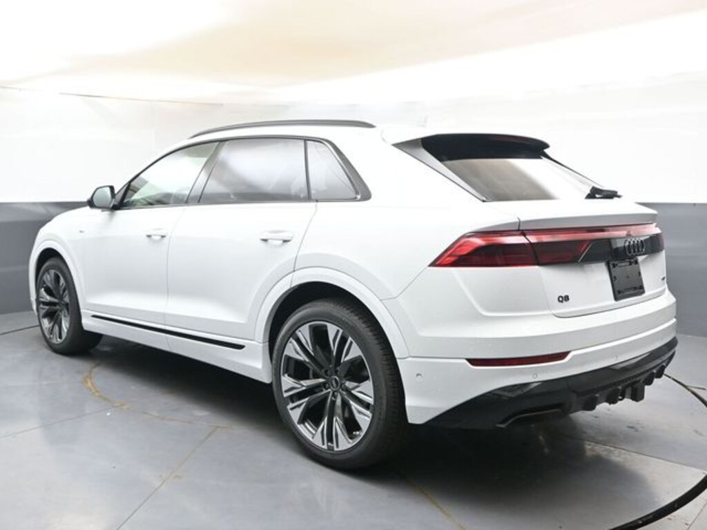 New 2026 Audi Q8 55 Premium SUV
