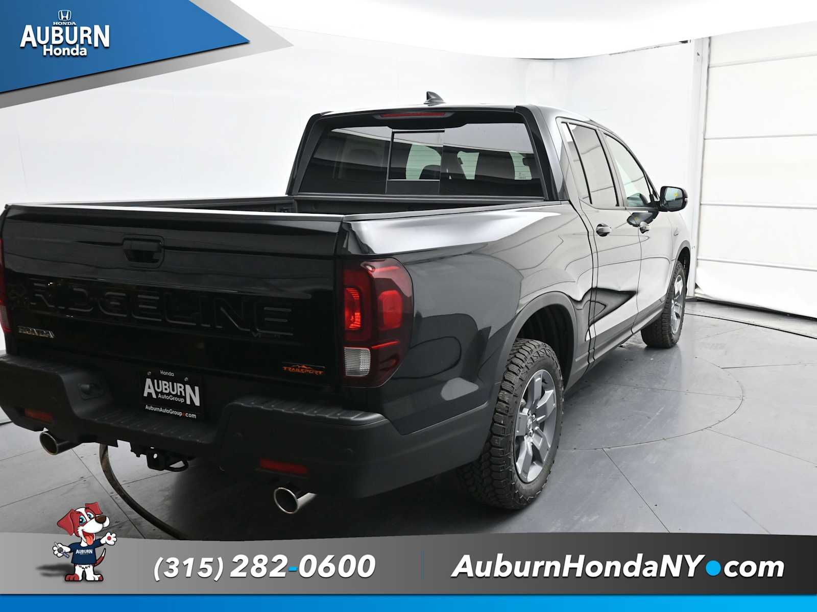 2025 Honda Ridgeline TrailSport photo 4