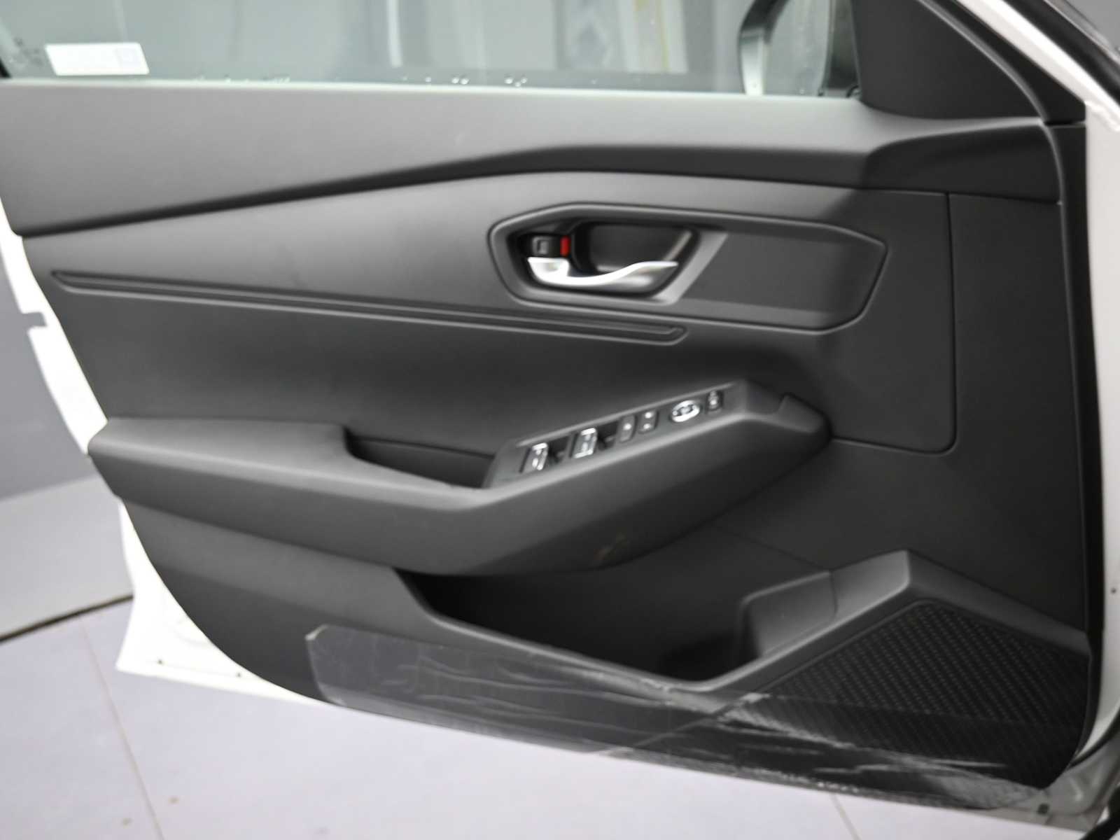 2025 Honda Accord LX - Photo 11