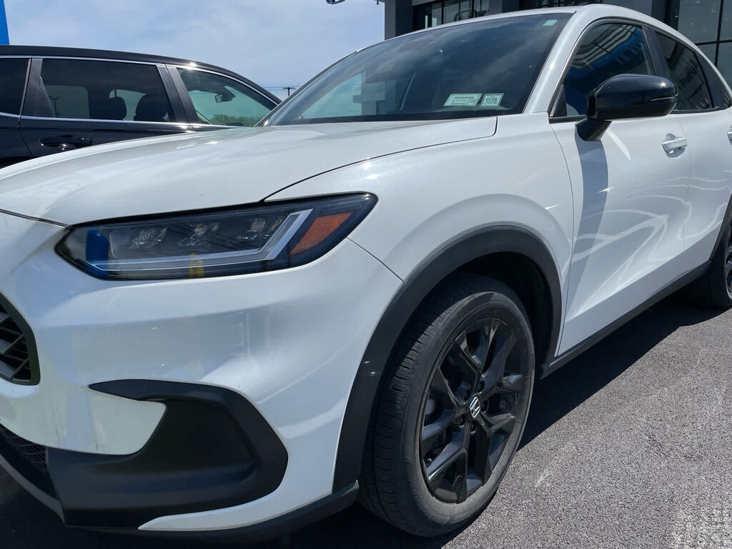 Used 2024 Honda HR-V Sport w/BSI SUV