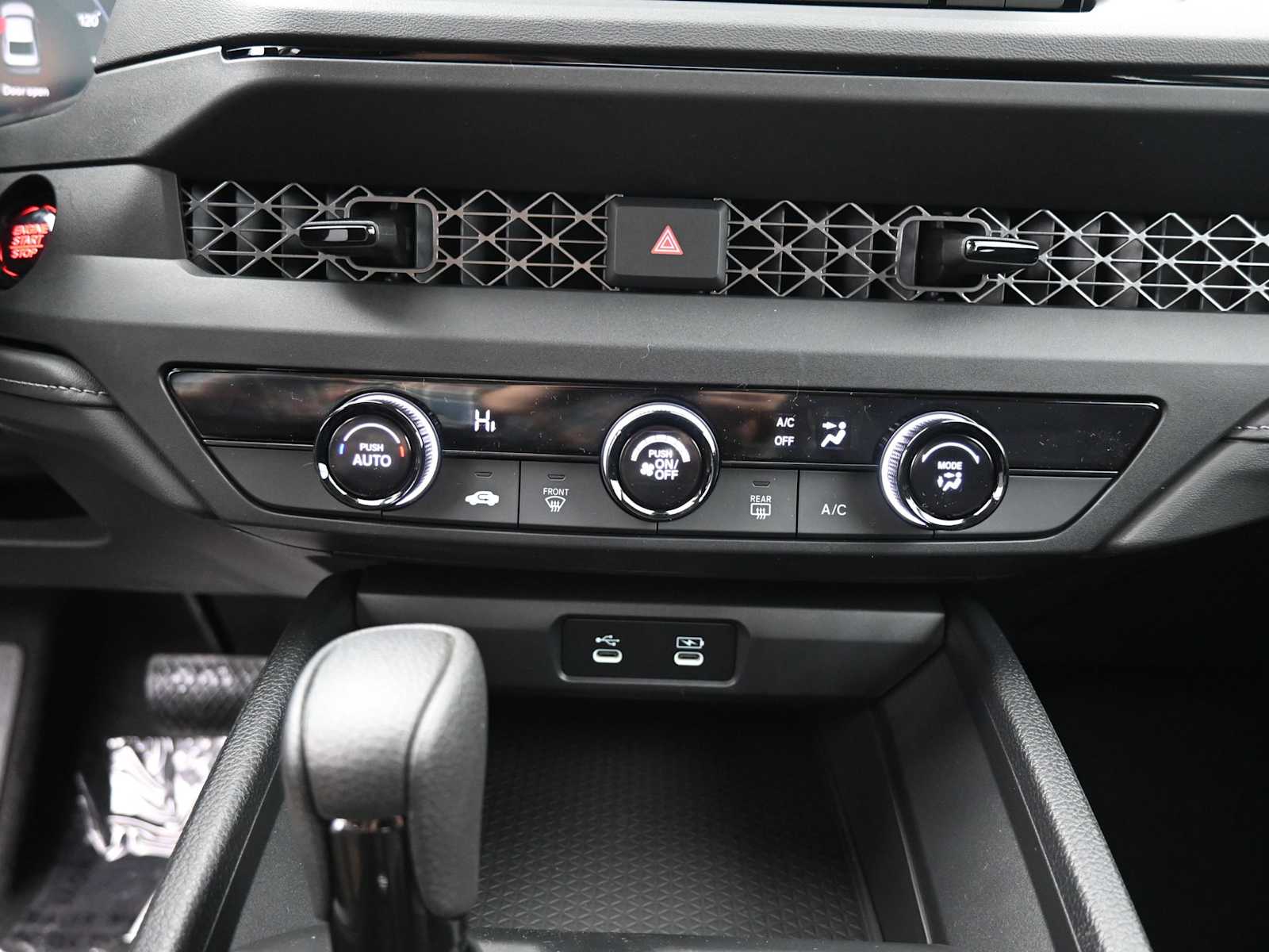 2025 Honda Accord LX - Photo 9