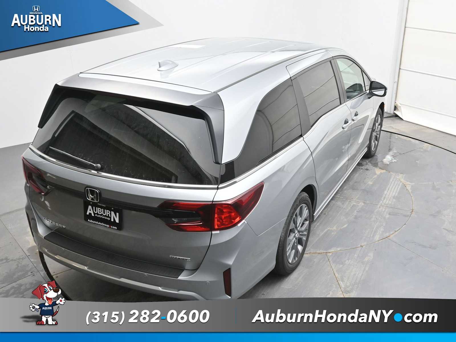 2026 Honda Odyssey Touring - Photo 29
