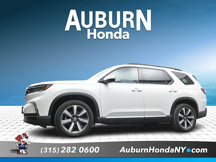 2024 Honda Pilot Touring SUV