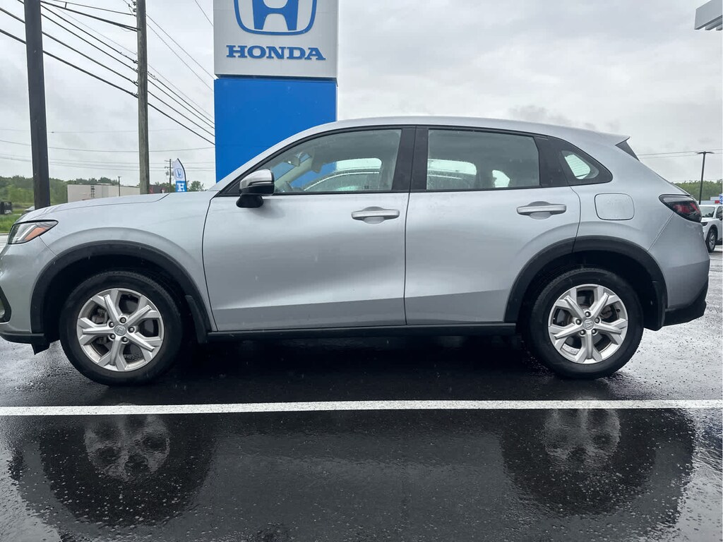 Used 2025 Honda HR-V LX SUV