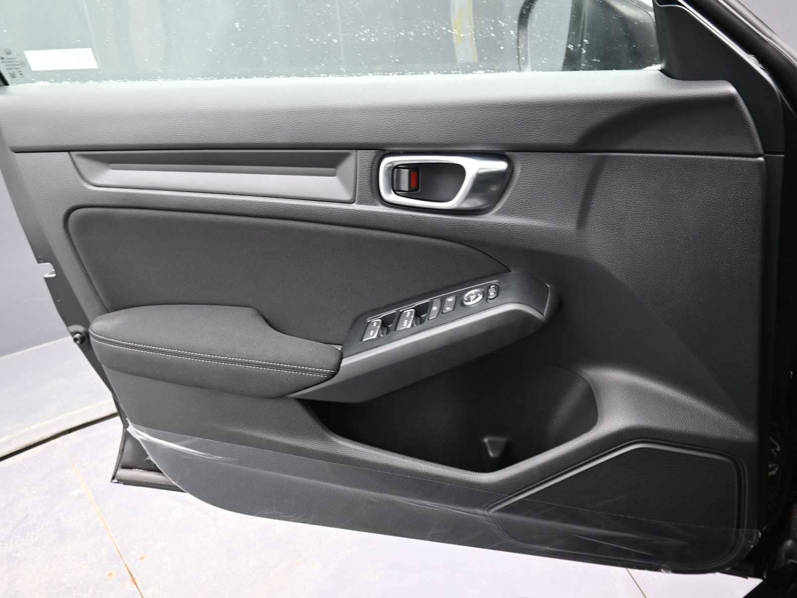 2026 Honda Civic Hatchback Sport - Photo 11