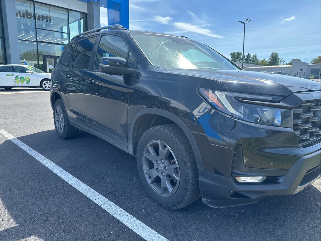 Used 2024 Honda Passport TrailSport SUV