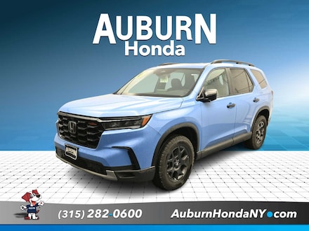 2025 Honda Pilot TrailSport SUV