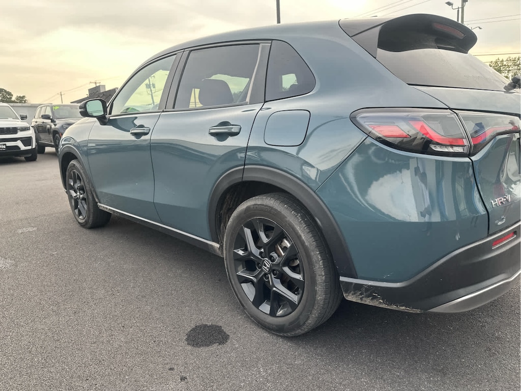 Used 2024 Honda HR-V Sport w/BSI SUV