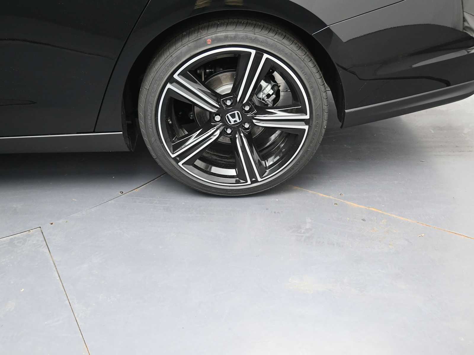 2025 Honda Accord Hybrid Sport - Photo 4