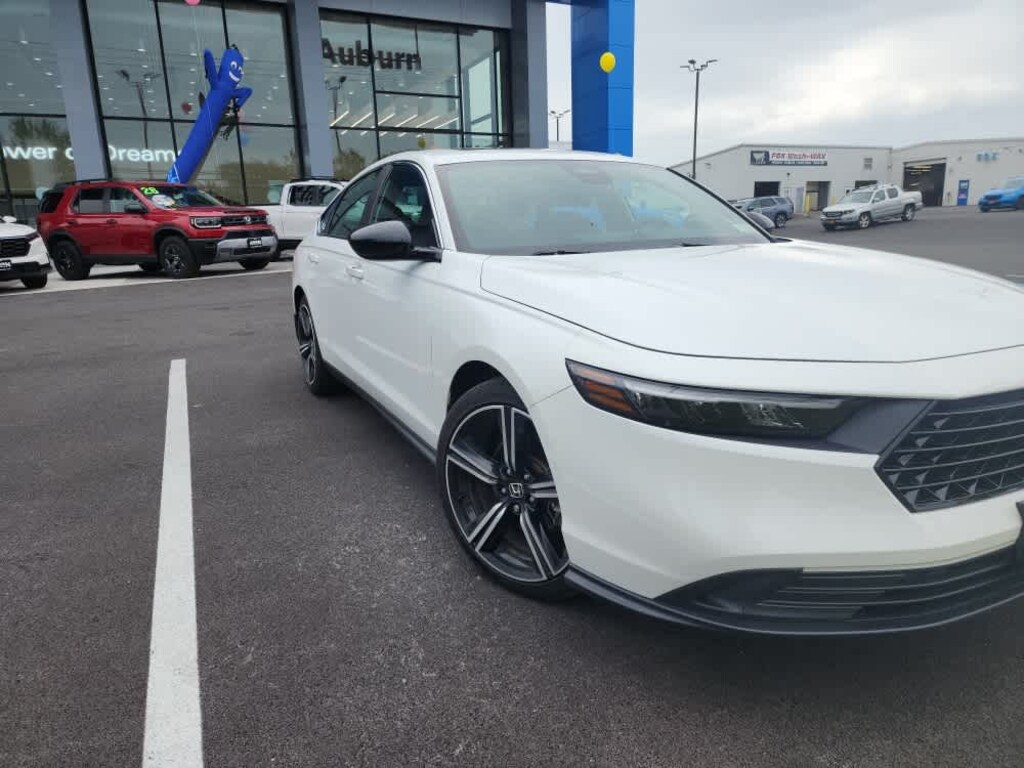 Used 2023 Honda Accord Hybrid Sport w/BSI Sedan