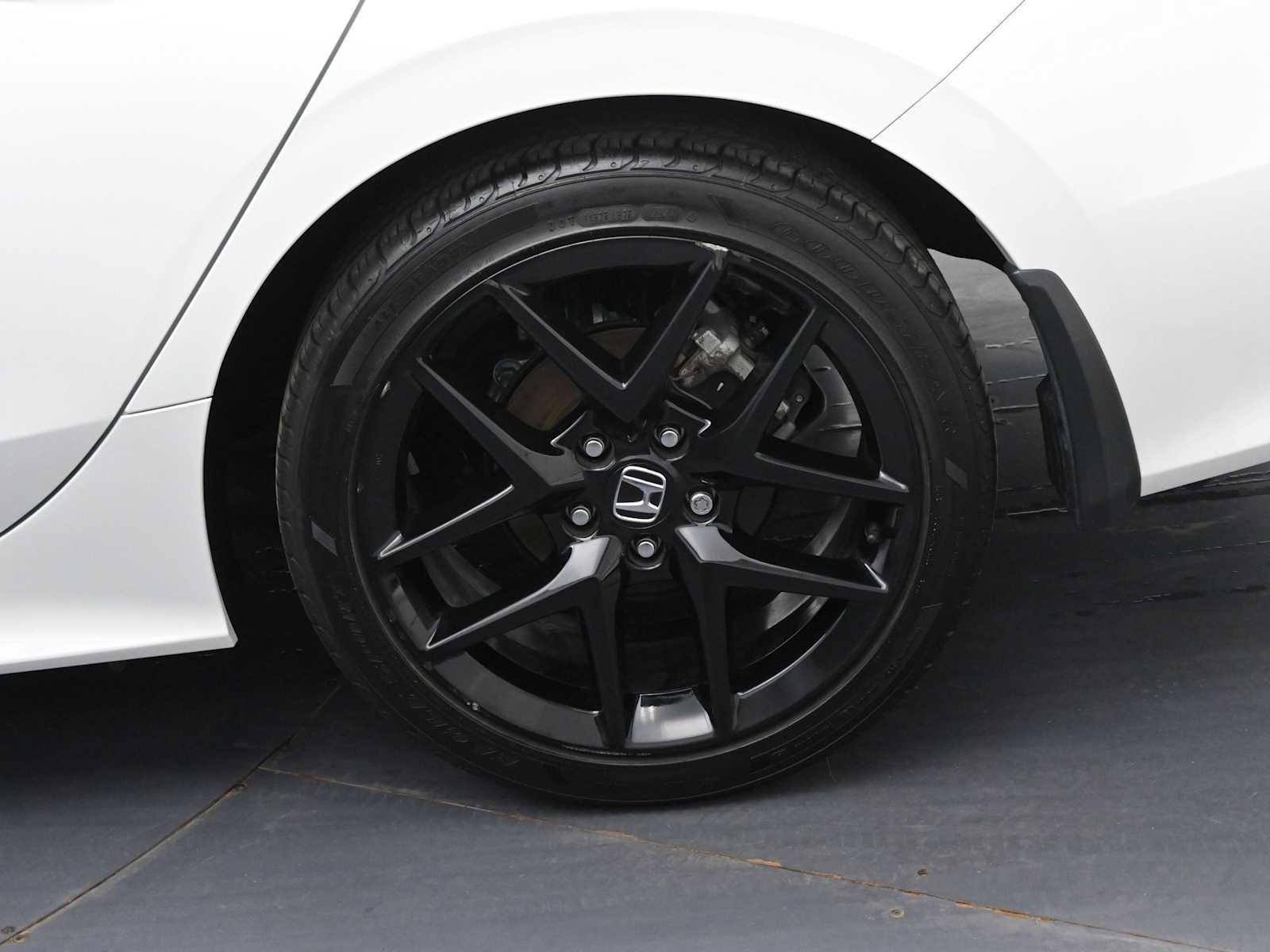 2024 Honda Civic Sport photo 4