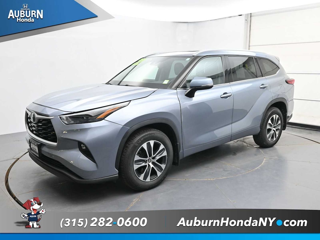 Used 2022 Toyota Highlander XLE SUV