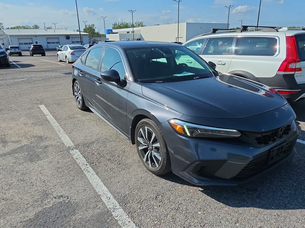 Used 2023 Honda Civic EX-L w/BSI Hatchback