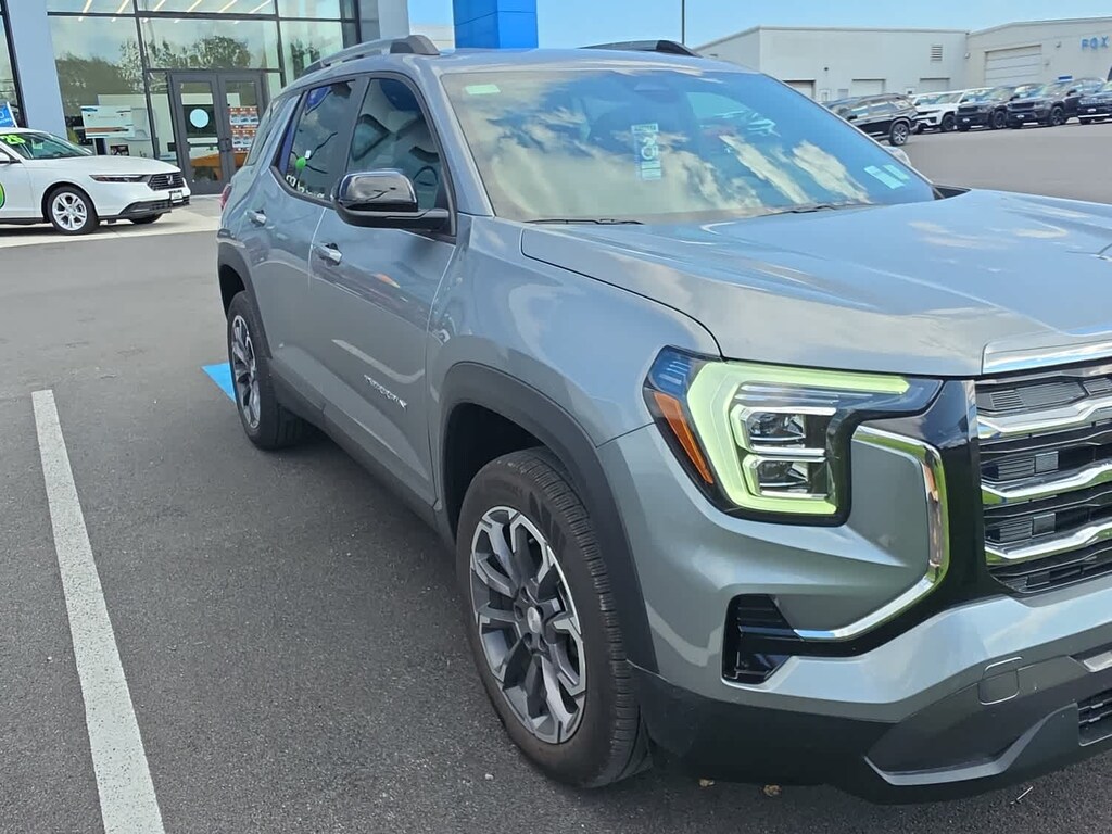 Used 2027 GMC Terrain Elevation SUV