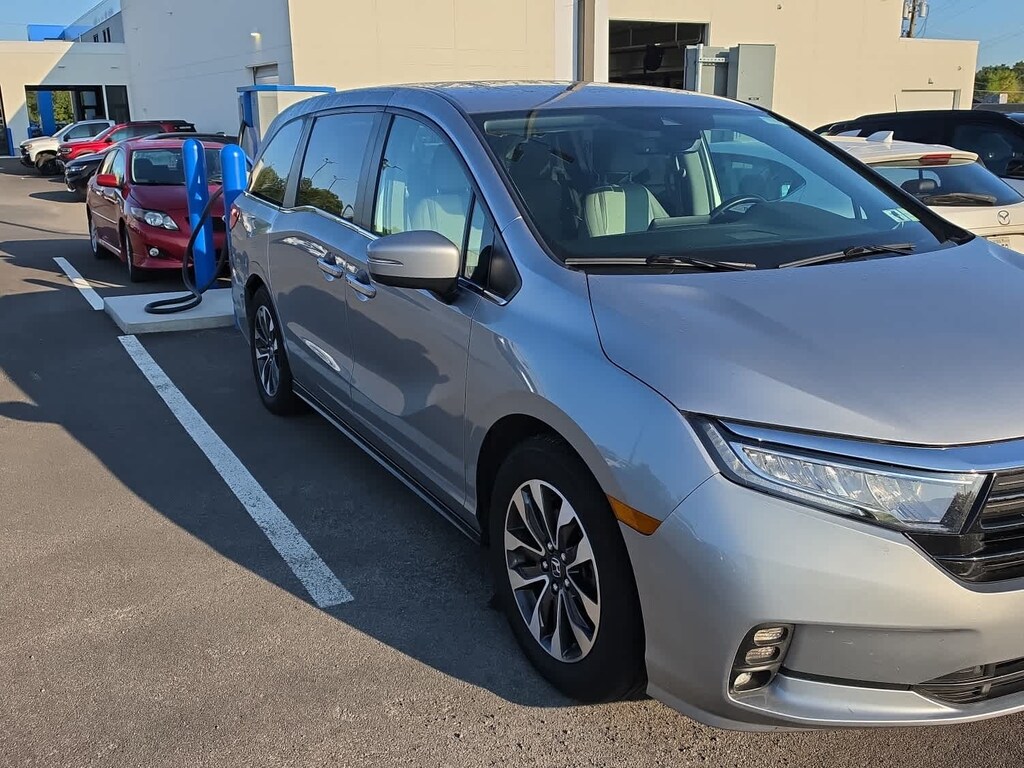 Used 2024 Honda Odyssey EX-L Van